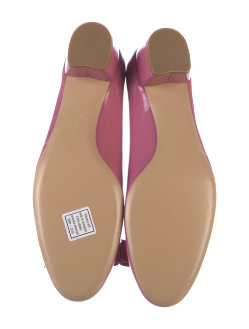 Salvatore Ferragamo Vara Bow Accent Patent Leather Pumps