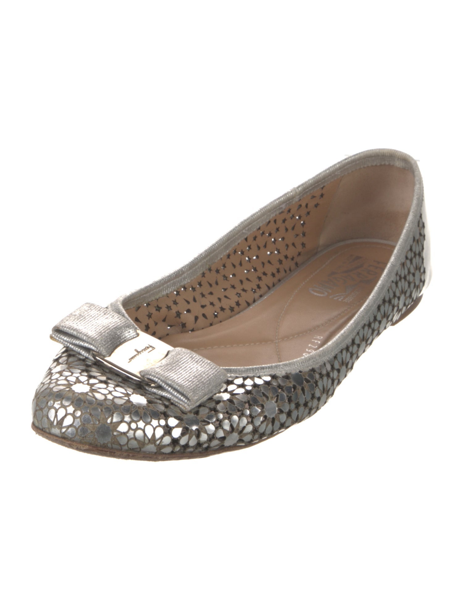 Salvatore Ferragamo Vara Bow Accent Leather Ballet Flats