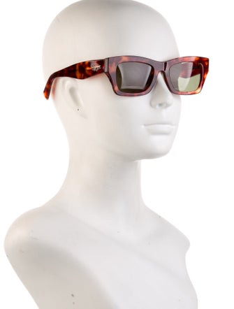 Salvatore Ferragamo Wayfarer Tinted Sunglasses