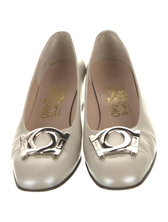 Salvatore Ferragamo Gancini Logo Leather Pumps