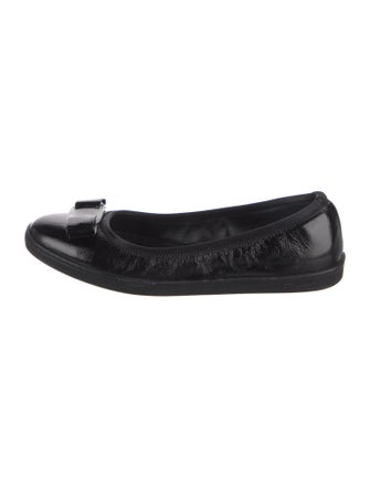 Salvatore Ferragamo Vara Bow Accent Leather Ballet Flats