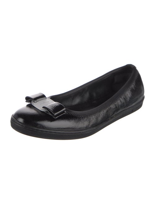 Salvatore Ferragamo Vara Bow Accent Leather Ballet Flats