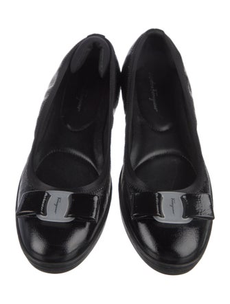 Salvatore Ferragamo Vara Bow Accent Leather Ballet Flats