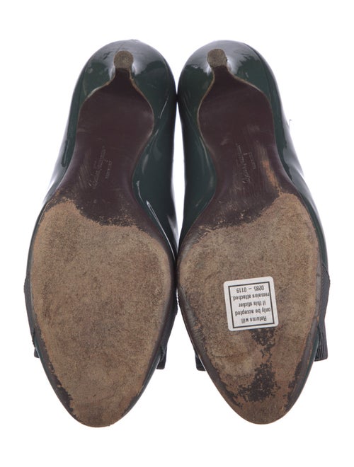 Salvatore Ferragamo Vara Bow Accent Patent Leather Pumps