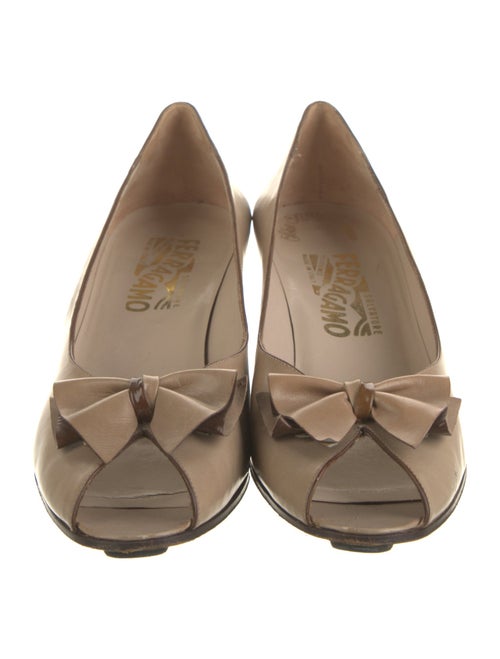 Salvatore Ferragamo Leather Pumps