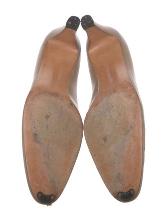Salvatore Ferragamo Leather Pumps