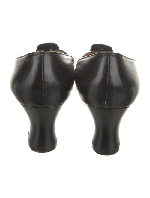 Salvatore Ferragamo Vara Bow Accent Leather Pumps