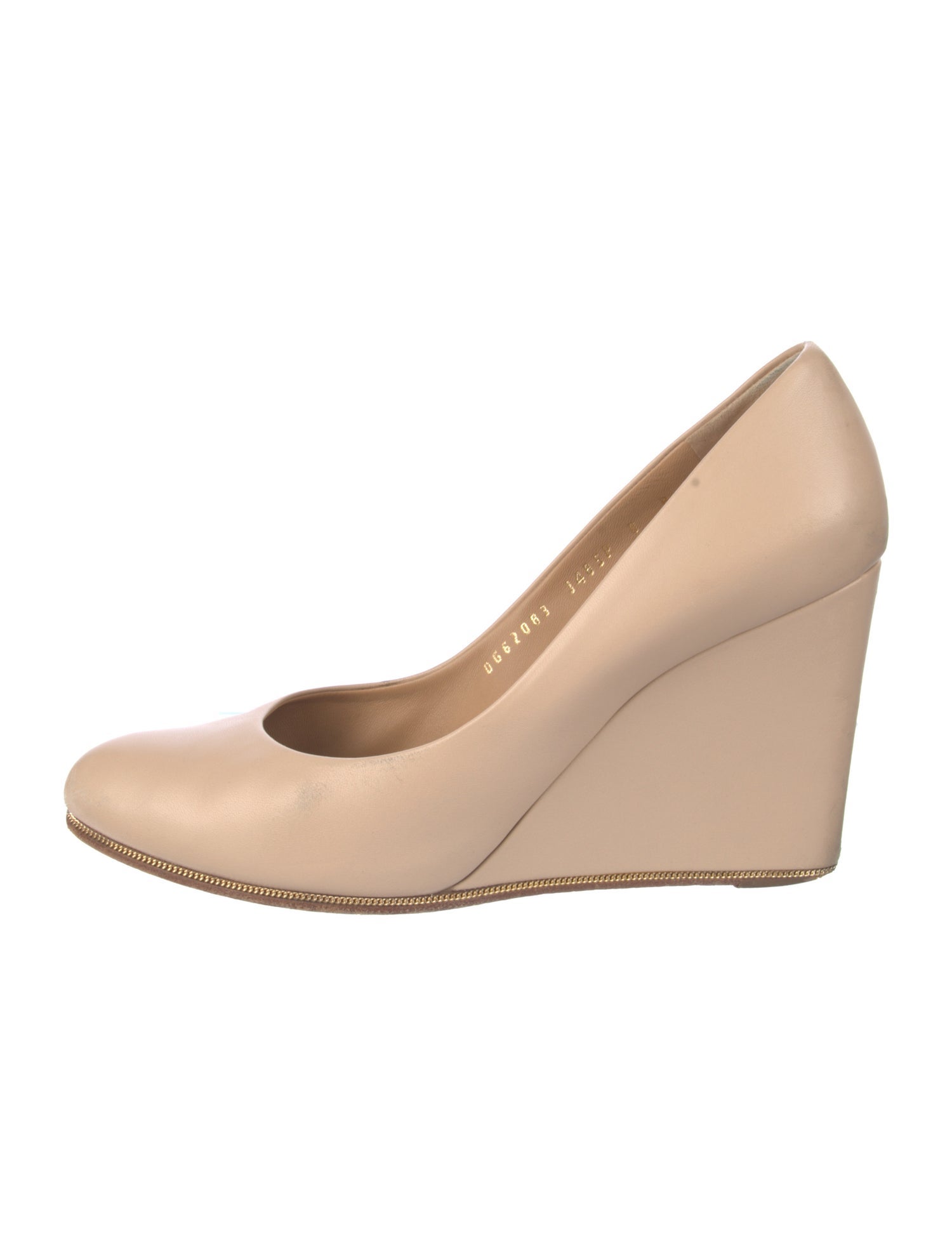 Salvatore Ferragamo Leather Chain-Link Accents Pumps