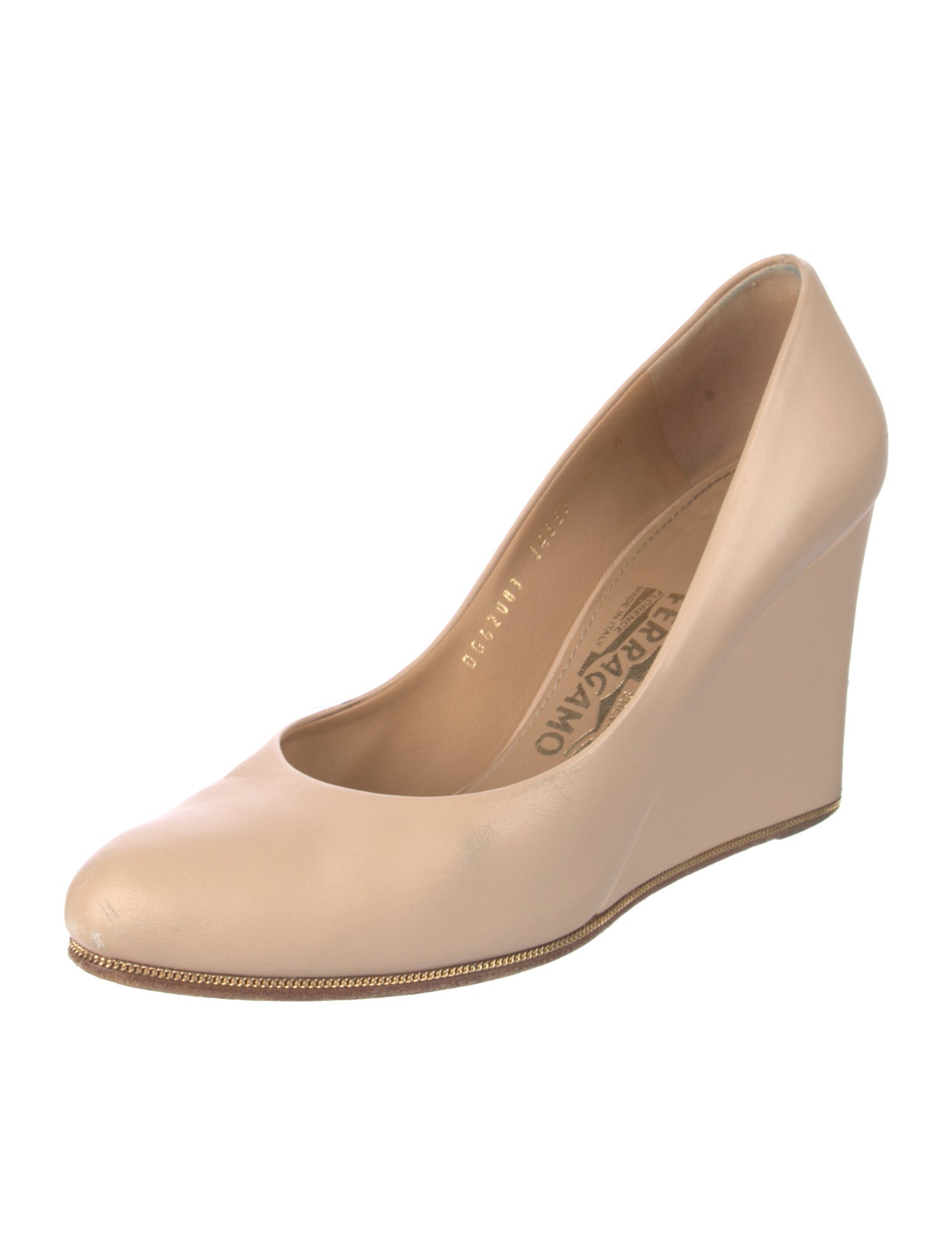 Salvatore Ferragamo Leather Chain-Link Accents Pumps