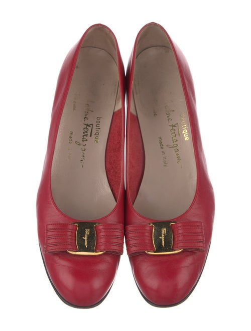 Salvatore Ferragamo Vara Bow Accent Leather Flats