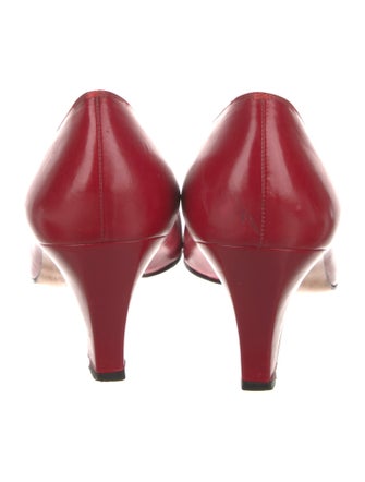 Salvatore Ferragamo Leather Pumps