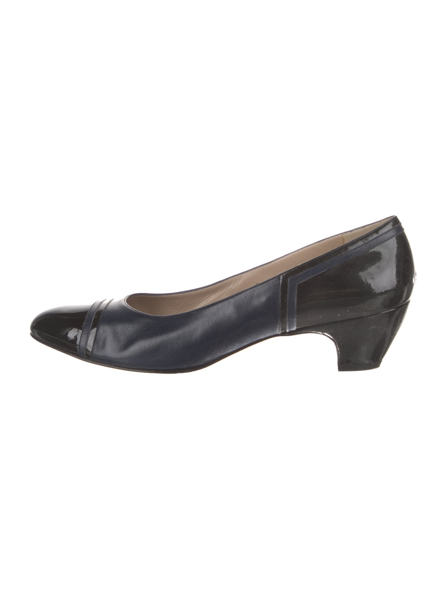 Salvatore Ferragamo Leather Pumps