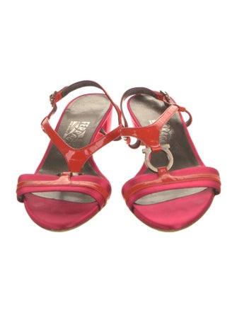 Salvatore Ferragamo Signature Logo Leather T-Strap Sandals