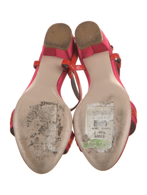 Salvatore Ferragamo Signature Logo Leather T-Strap Sandals