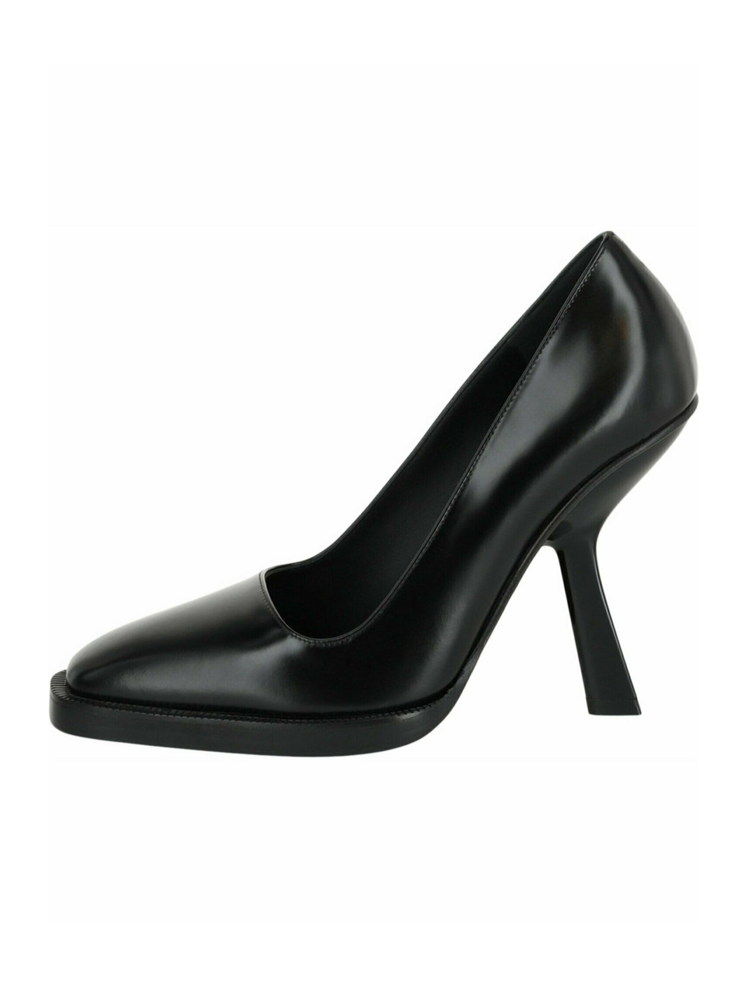 Salvatore Ferragamo Calf Leather Pumps w/ Tags