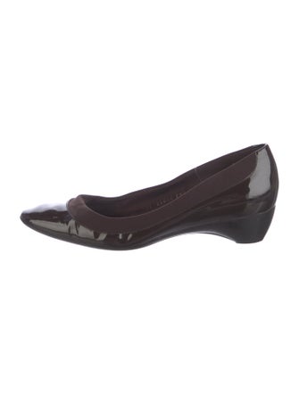 Salvatore Ferragamo Patent Leather Printed Pumps