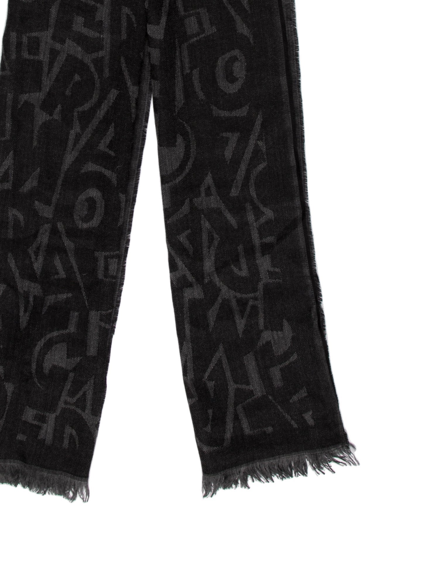 Salvatore Ferragamo Wool Printed Scarf