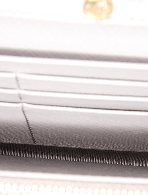 Salvatore Ferragamo Gancio Shoulder Bag