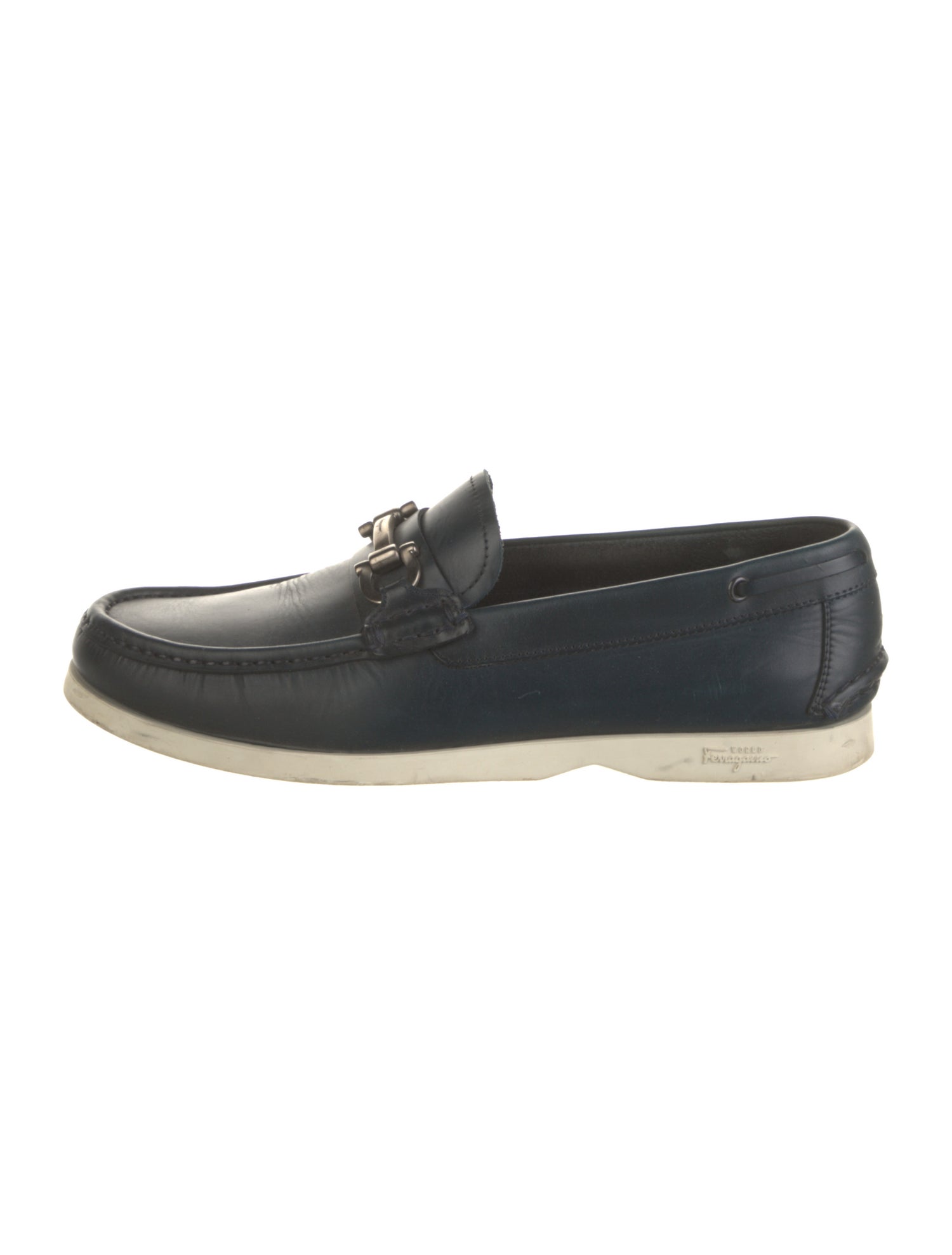 Salvatore Ferragamo Gancini Logo Leather Boat Shoes