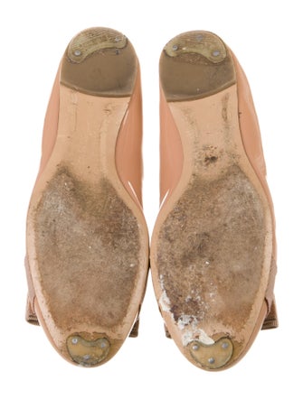 Salvatore Ferragamo Vara Bow Accent Patent Leather Ballet Flats