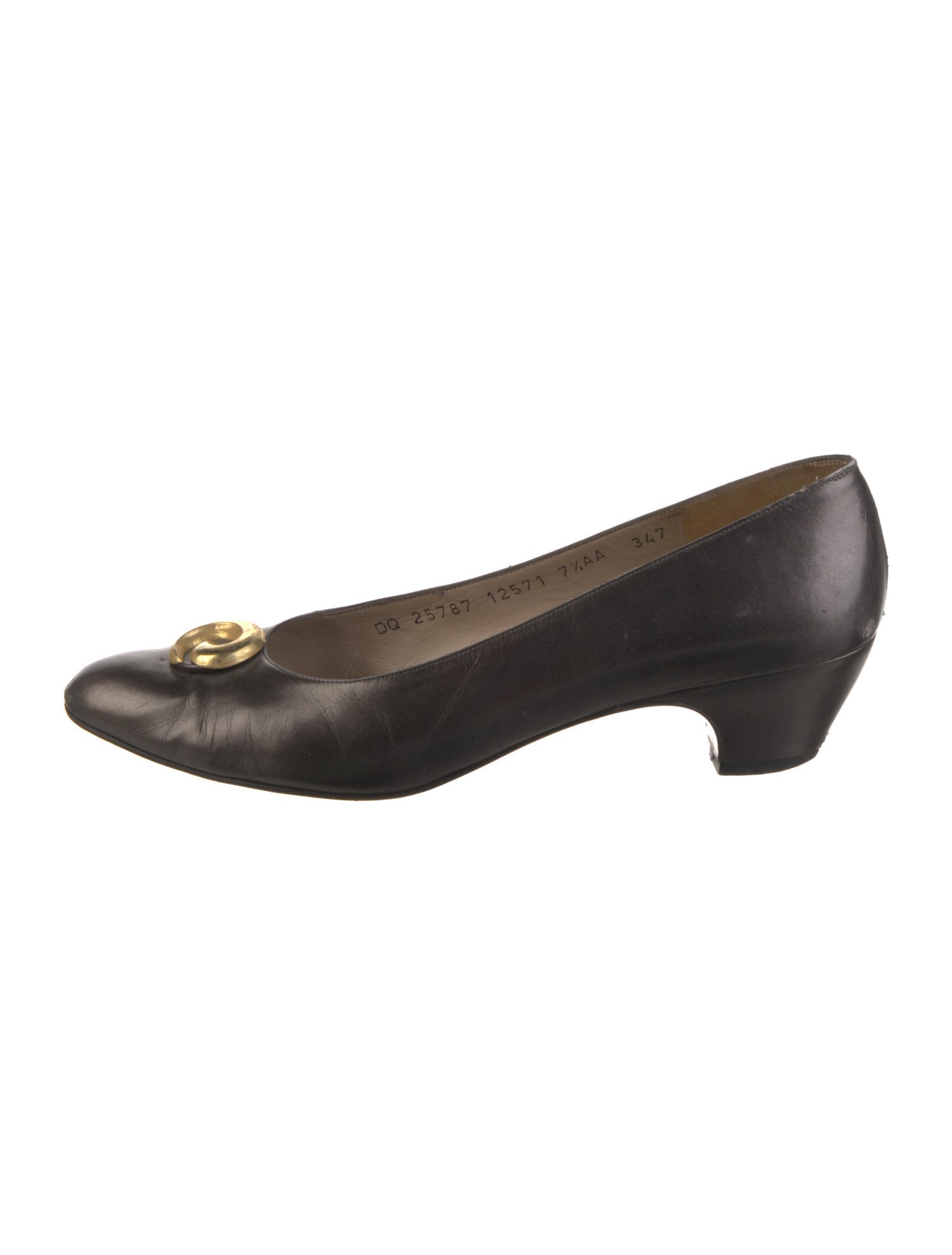 Salvatore Ferragamo Gancini Logo Leather Pumps