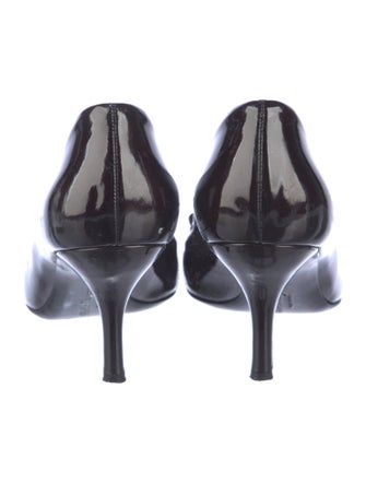 Salvatore Ferragamo Vara Bow Accent Patent Leather Pumps