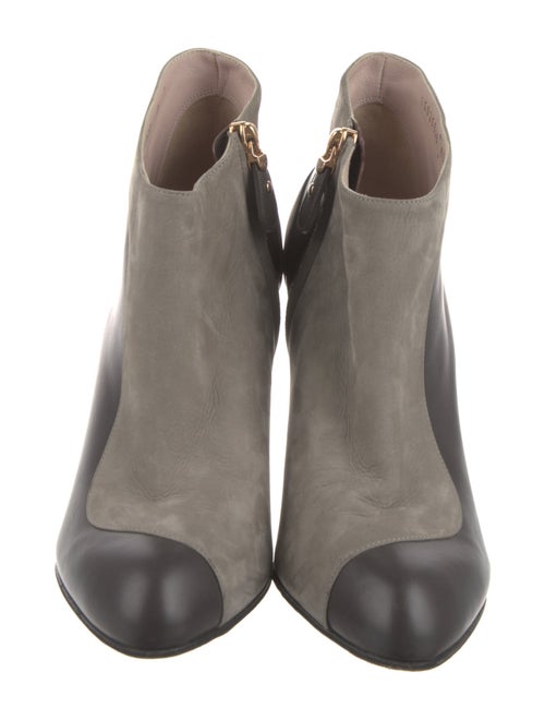 Salvatore Ferragamo Leather Pumps