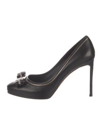 Salvatore Ferragamo Vara Bow Accent Leather Pumps