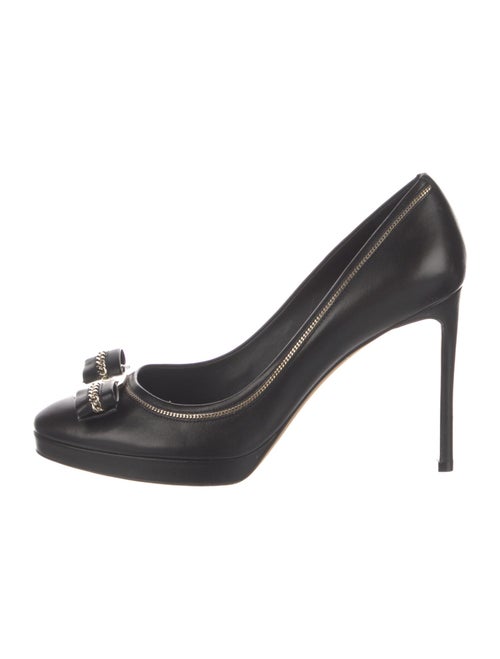 Salvatore Ferragamo Vara Bow Accent Leather Pumps
