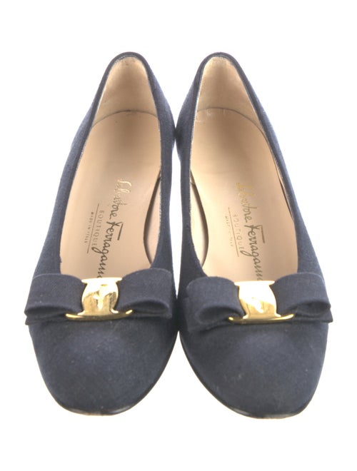 Salvatore Ferragamo Bow Accents Pumps