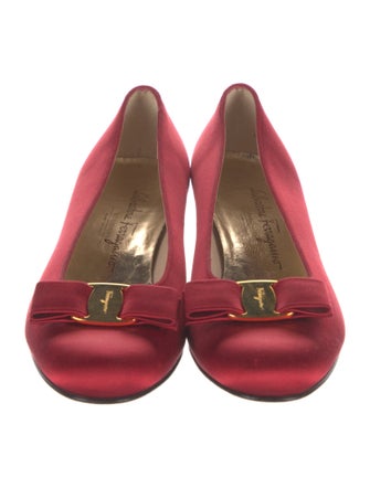 Salvatore Ferragamo Vara Bow Accent Satin Flats