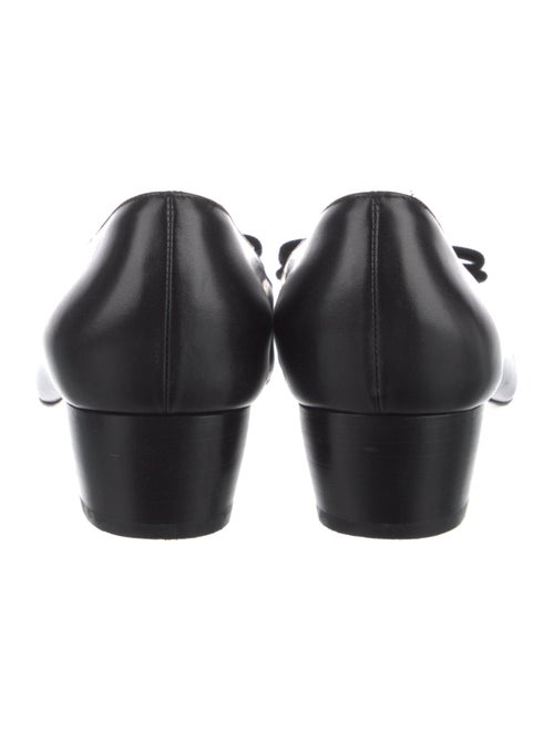 Salvatore Ferragamo Vara Bow Accent Leather Flats