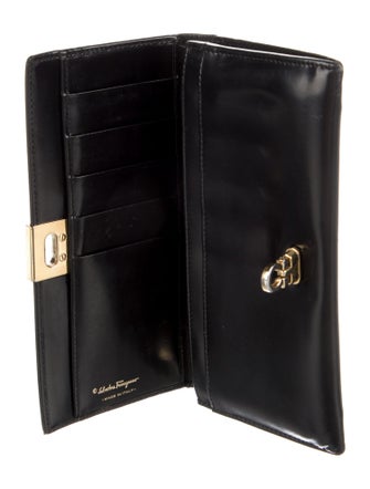 Salvatore Ferragamo Leather Printed Continental Wallet