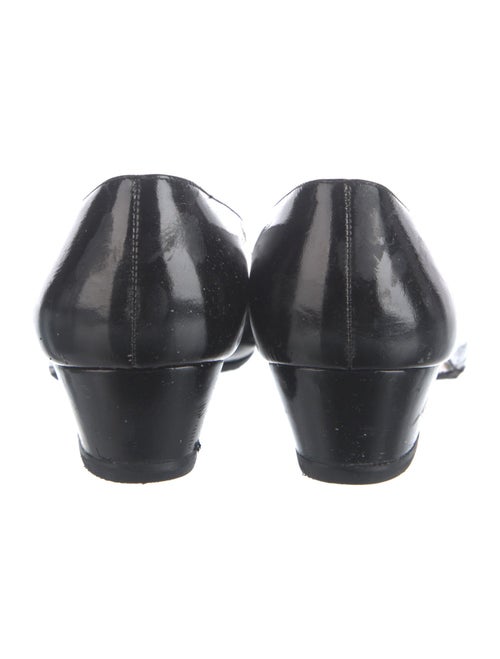 Salvatore Ferragamo Vara Bow Accent Leather Pumps