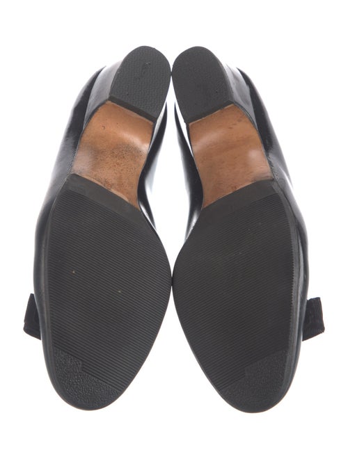 Salvatore Ferragamo Vara Bow Accent Leather Pumps