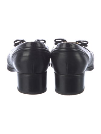 Salvatore Ferragamo Vara Bow Accent Embossed Leather Pumps