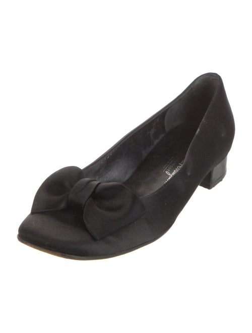 Salvatore Ferragamo Satin Bow Accents Pumps