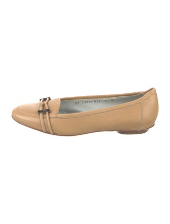Salvatore Ferragamo Leather Flats