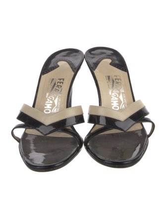 Salvatore Ferragamo Gancini Logo Patent Leather Slides