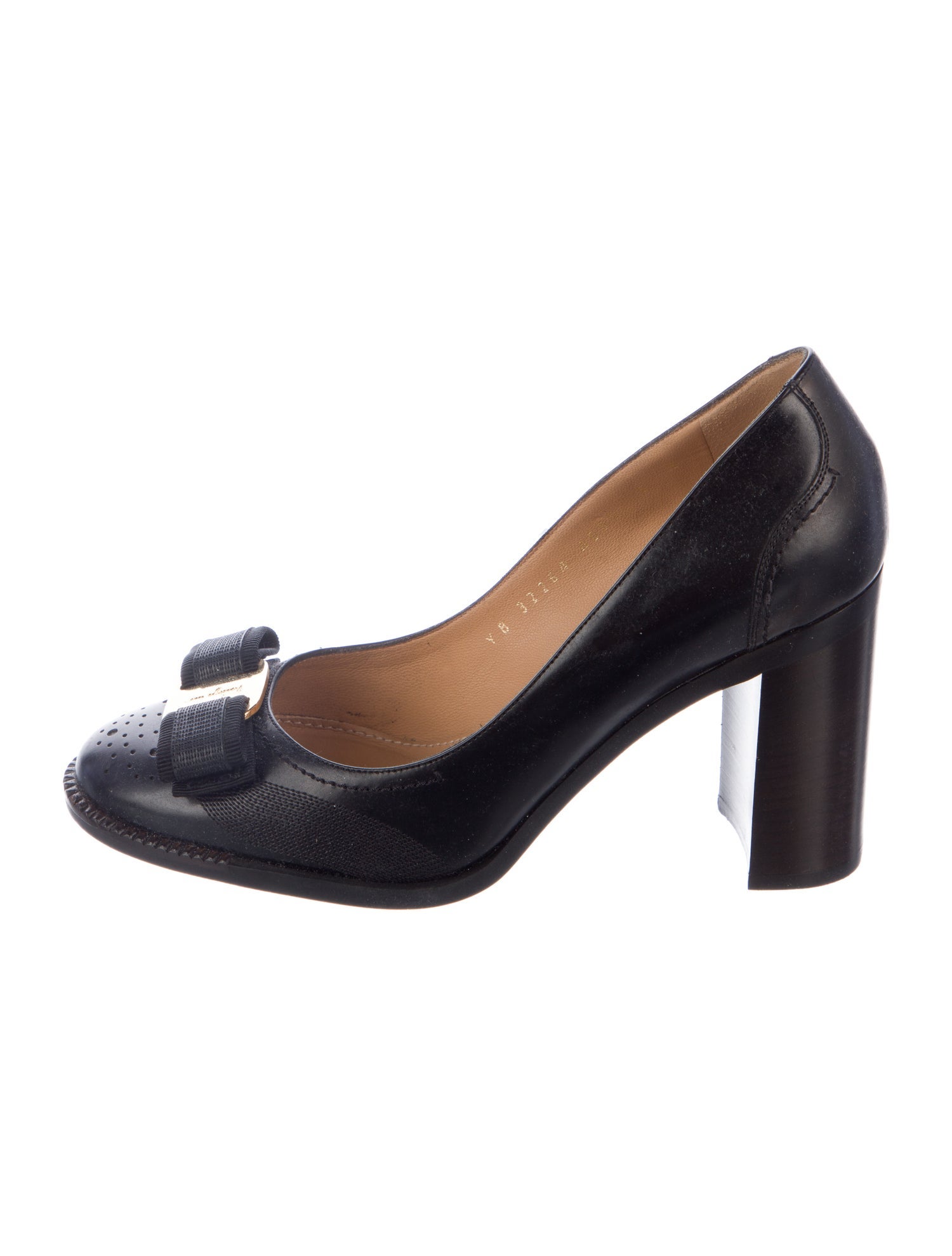 Salvatore Ferragamo Vara Bow Accent Leather Pumps