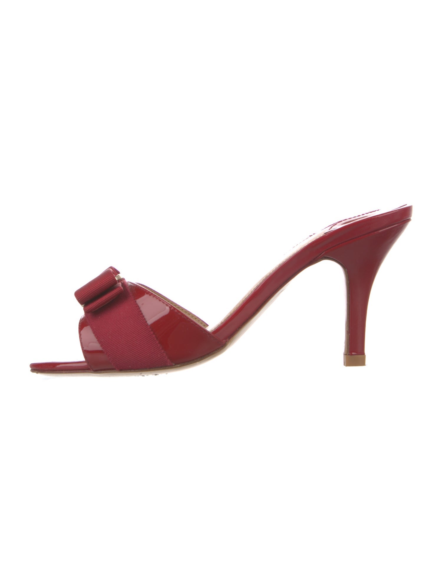 Salvatore Ferragamo Vara Bow Accent Patent Leather Slides