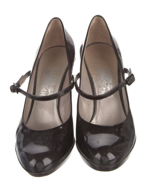 Salvatore Ferragamo Patent Leather Bow Accents D'Orsay Pumps