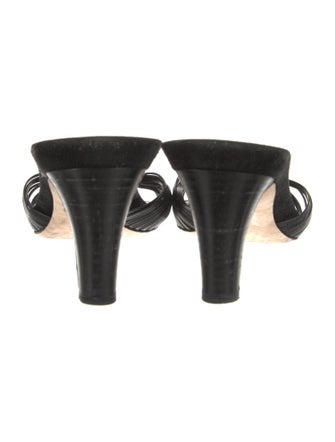 Salvatore Ferragamo Vara Bow Accent Leather Slides