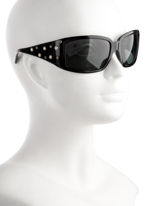 Salvatore Ferragamo Square Tinted Sunglasses