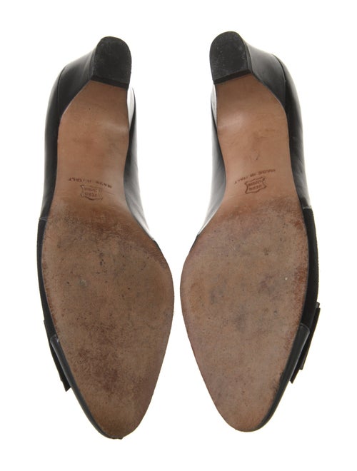 Salvatore Ferragamo Vara Bow Accent Leather Flats