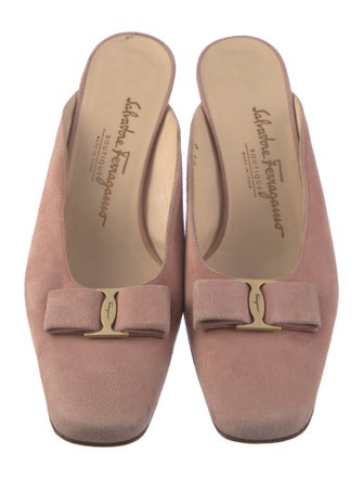 Salvatore Ferragamo Vara Bow Accent Suede Mules