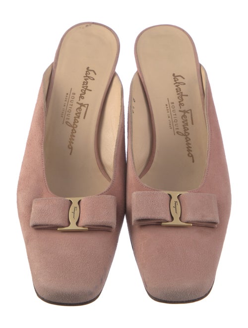 Salvatore Ferragamo Vara Bow Accent Suede Mules