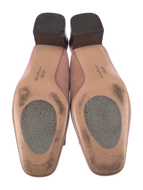 Salvatore Ferragamo Vara Bow Accent Suede Mules