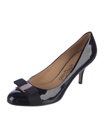 Salvatore Ferragamo Vara Bow Accent Patent Leather Pumps