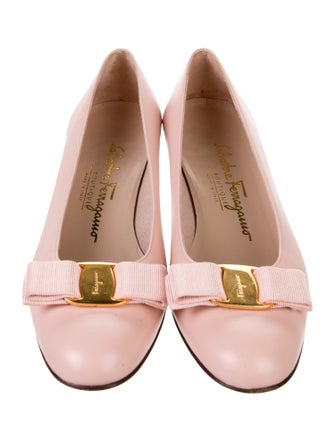 Salvatore Ferragamo Vara Bow Accent Leather Ballet Flats